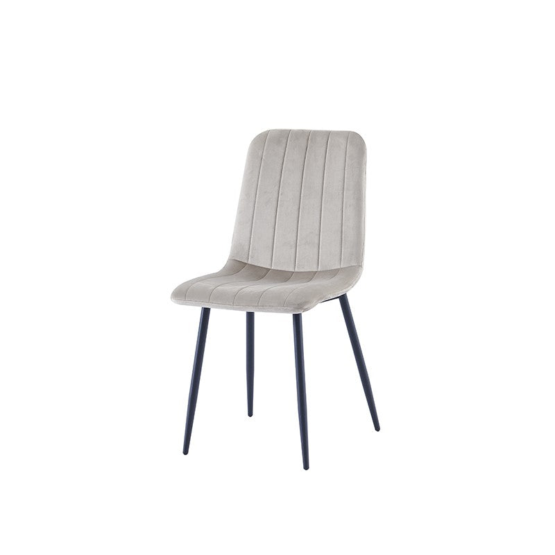 Silla de Comedor RIO – Terciopelo con patas metálicas negras
